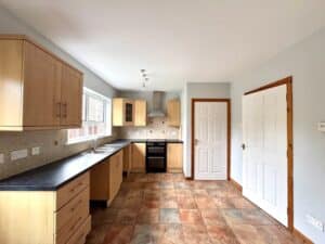 6 Summerhill Court