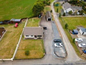 8 Manse Road