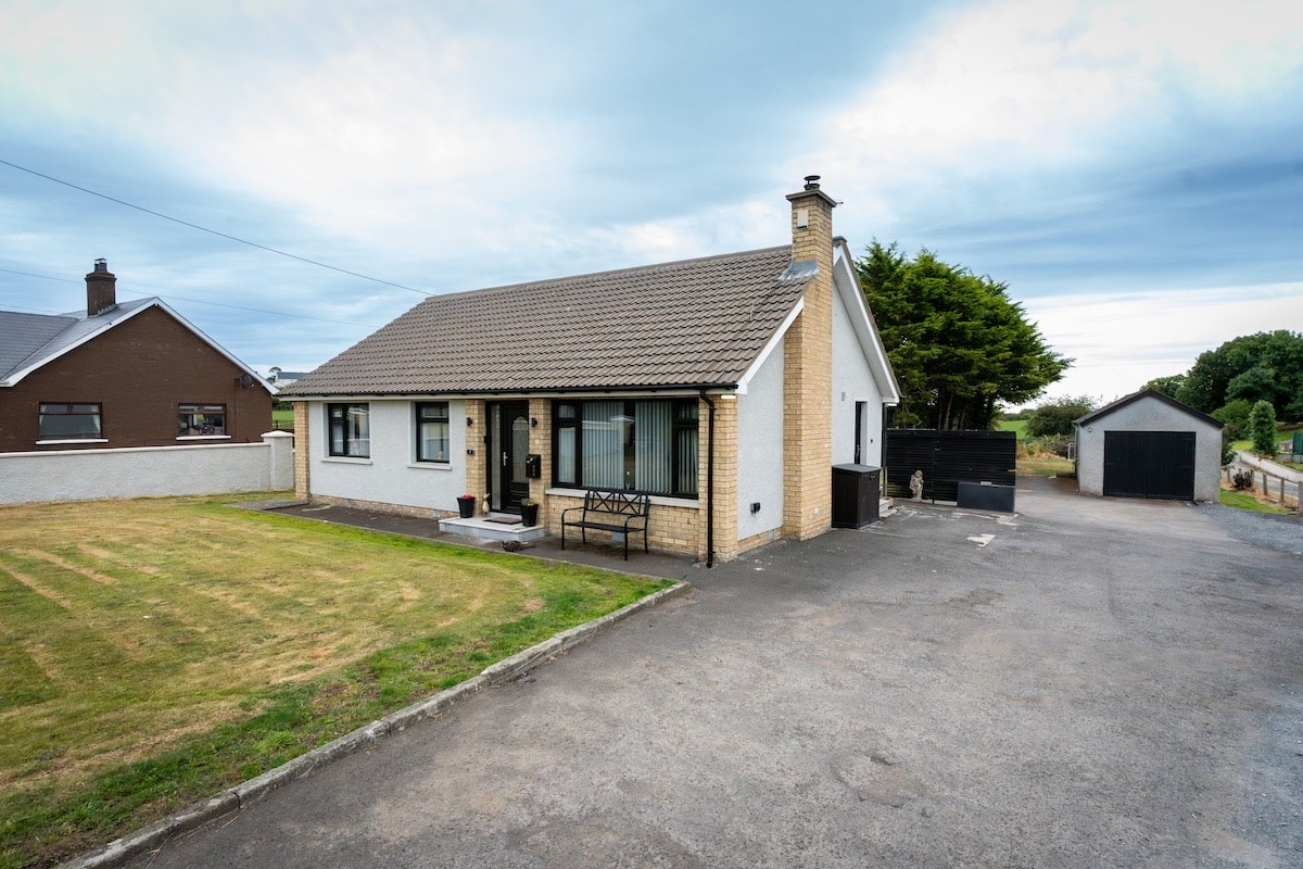 8 Manse Road