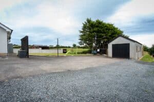 8 Manse Road