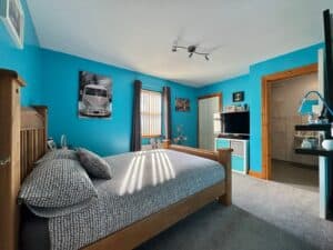 1 Moorfield