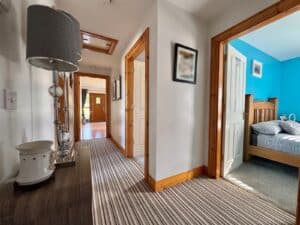 1 Moorfield