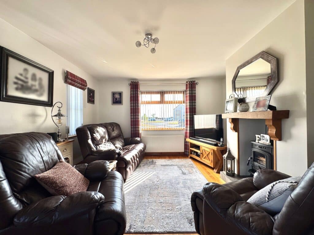 1 Moorfield