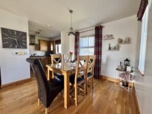 1 Moorfield