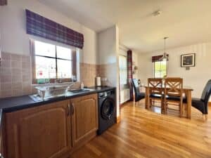 1 Moorfield