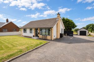 8 Manse Road